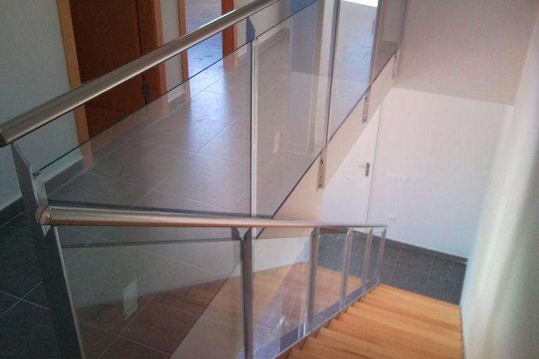 aplomados-construcciones-y-reformas-valencia-unifamiliares-pareadas-en-Puig-i-Lis-8